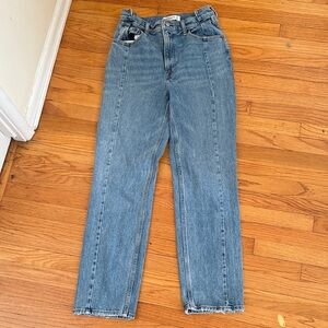 ABERCROMBIE & FITCH, The 90’s Straight  Ultra High Rise Jeans